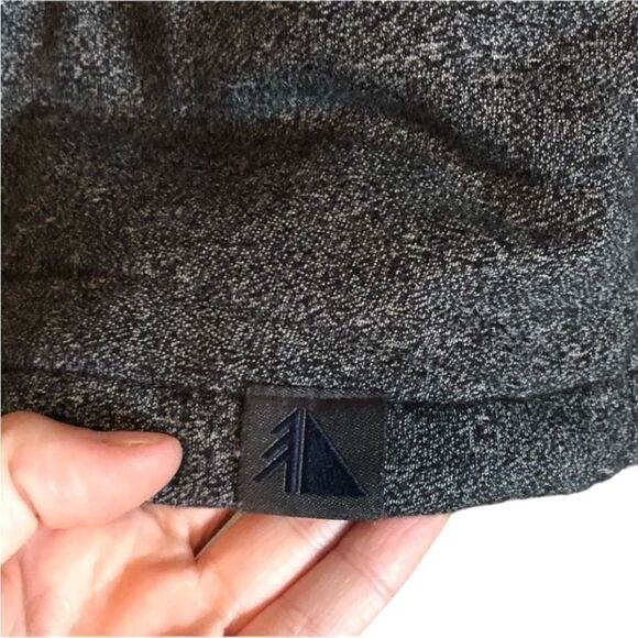 L.L.Bean grey snap button shirt‎ coat. Size small - Picture 9 of 9